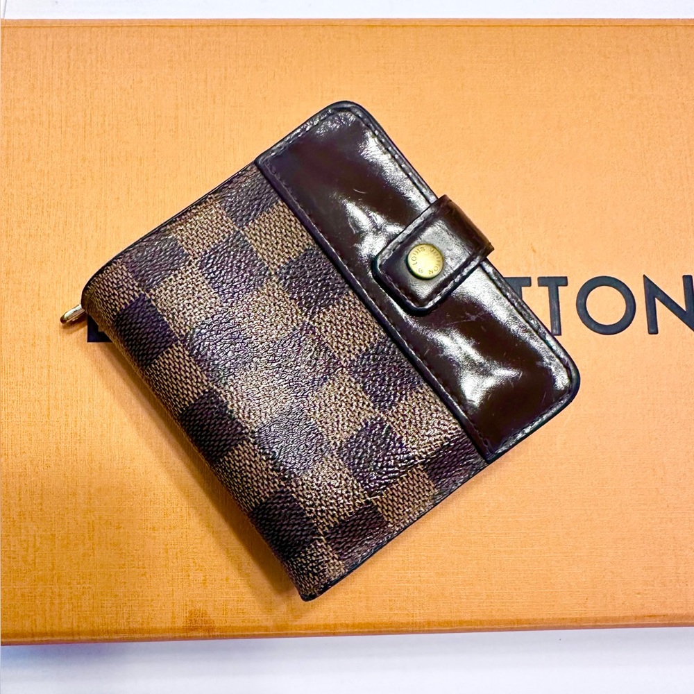 Louis Vuitton Compact Wallet